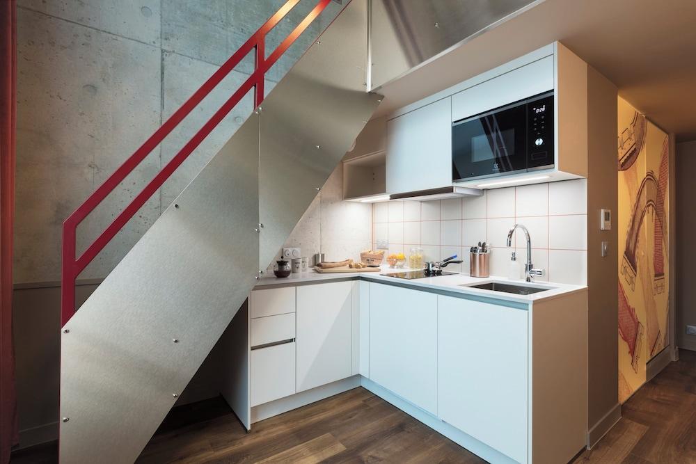 lyf Gambetta Paris Room Type - Studio (Level Up Plus | Duplex)