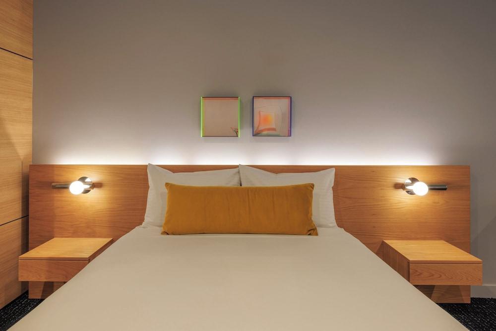 lyf on Elizabeth Melbourne Room Type - SUITE lyf