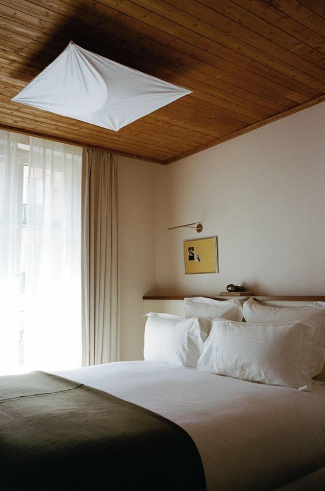 Hotel Massé Room Type - Superior Room