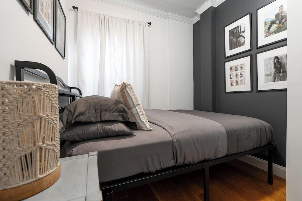 Elegant Harlem Suites Room Type - Standard Suite Elegant Harlem Suites Room Type - Standard Suite