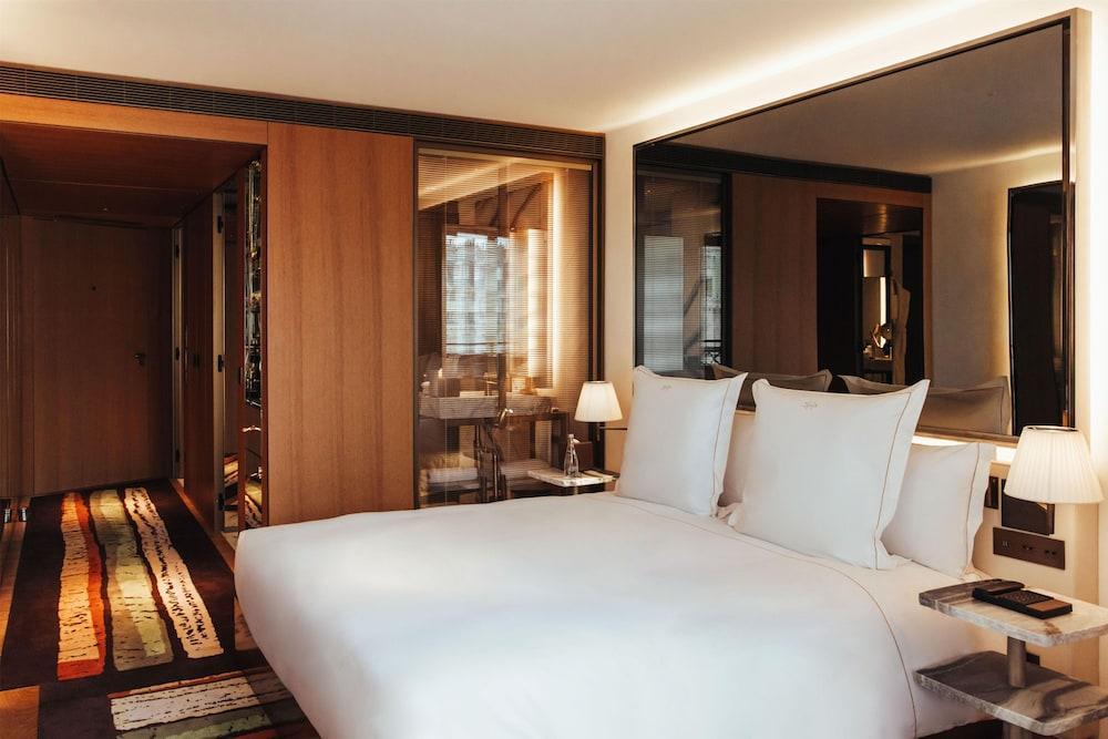 Sax Paris, LXR Hotels & Resorts Room Type - Premium Room, 1 King Bed (Sax King Room with City View)