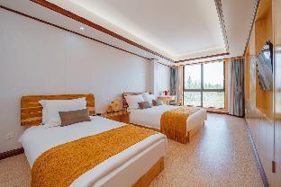 Floral Hotel · Shanghaidaoju B&B Room Type - Family Triplex Room