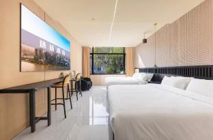 Zhuzhu Hotel Shanghai Pudong International Airport Branch - Tap to explore photos