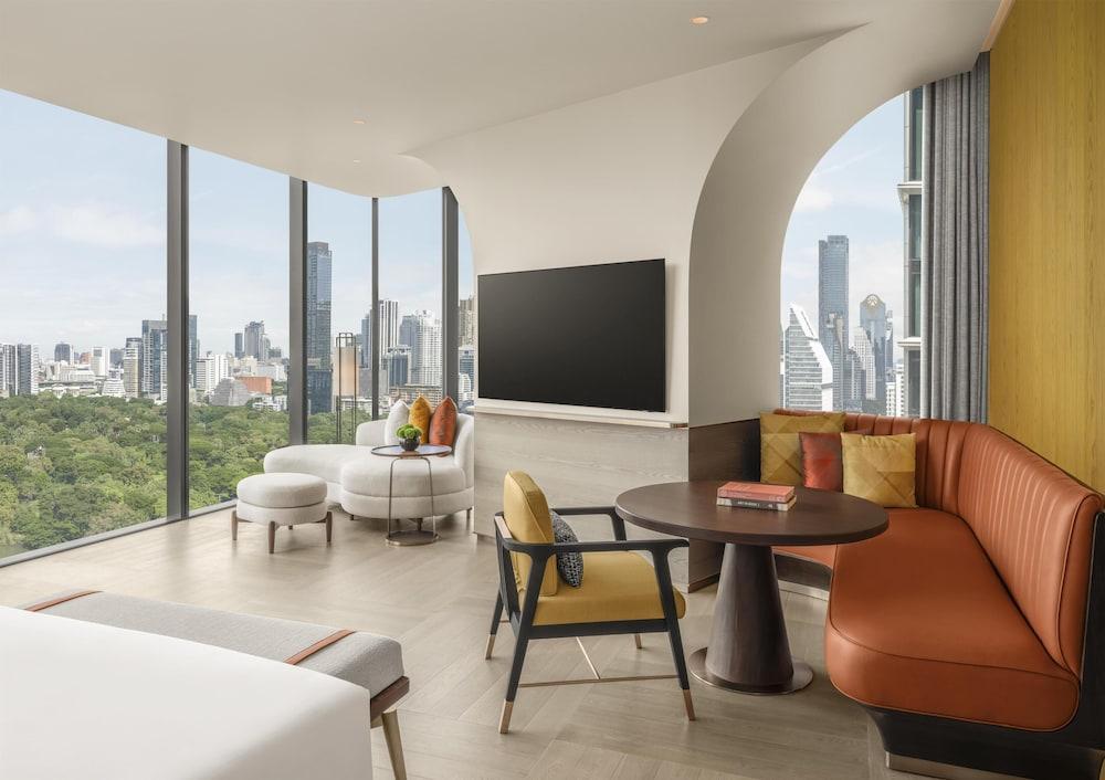 Andaz One Bangkok by Hyatt Room Type - 1 KING BED, PARK VIEW, DELUXE