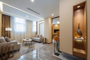 Cypress Garden Hotel