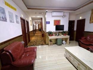 Fu Chueng Hotel - Tap to explore photos
