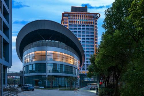 Hanting Hotel Shanghai Anting Metro Station - Tap to explore photos