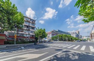 Hanting Hotel Shanghai Daning Music Square - Tap to explore photos