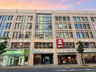 Hanting Hotel Shanghai Shaanxi South Road Metro Station - Tap to explore photos