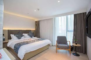 Hanting Premium Hotel Shanghai East Nanjing Road - Tap to explore photos
