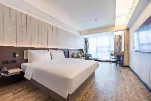 Hanting Hotel Shanghai Taopuxincun Metro Station - Tap to explore photos