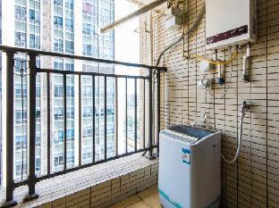 Huaji Apartment Hostel (Pazhou Complex) - Tap to explore photos