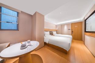 JI Hotel Shanghai People's Square Nanjing Road - Tap to explore photos