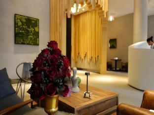 Jitai Boutique Hotel Shanghai Dapu Road - Tap to explore photos