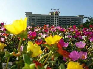 Jinshan Hotel - Tap to explore photos
