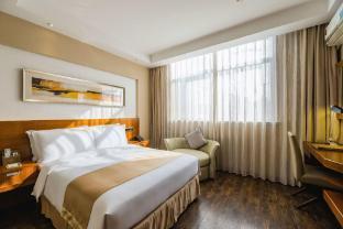 Maixinge Boutique Hotel Lujiazui Pudong - Tap to explore photos