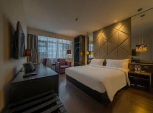 Orange Hotel Shanghai Caoyang Road Room Type - Huazhu - Superior BedRoom