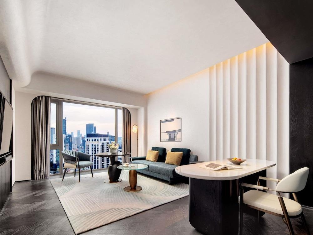 Sofitel Shanghai North Bund Room Type - Opera Suite