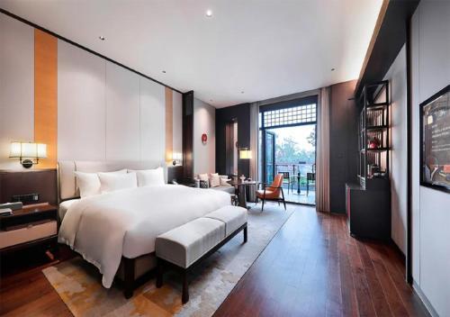 Shanghai Guang Fulin Prime Hotel - Tap to explore photos