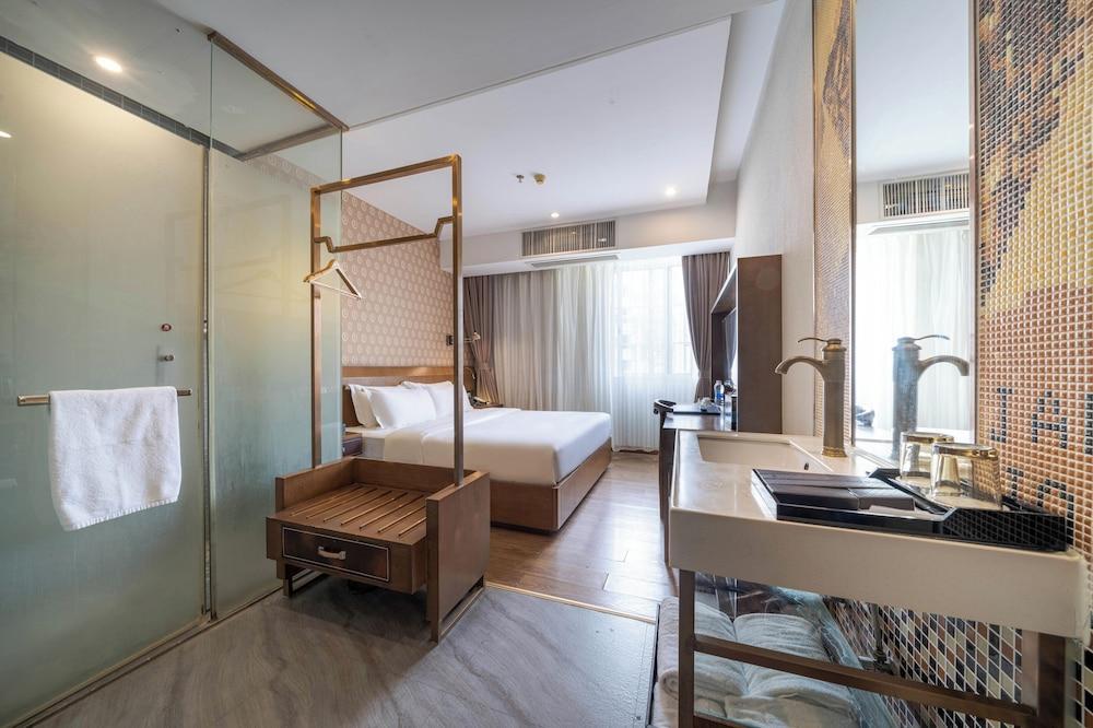 Xingyi Chain Hotel Jiangxia Metro Station Room Type - Luxury Double Room, City View