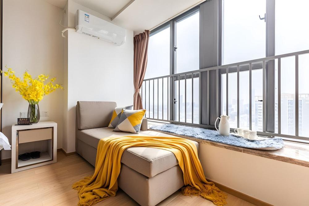 Yazhi Apartment Room Type - Superior Double Room