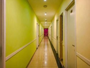 Weiling Yipin Hotel - Tap to explore photos