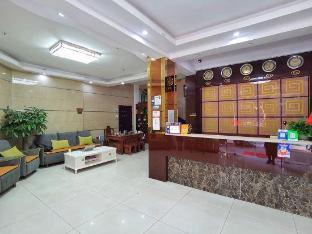 Yunlin Hotel - Tap to explore photos
