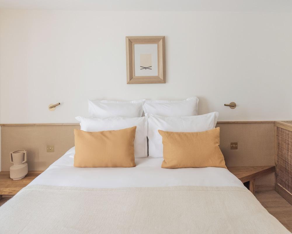 Hôtel Elysée Montmartre Room Type - Superior Double Room