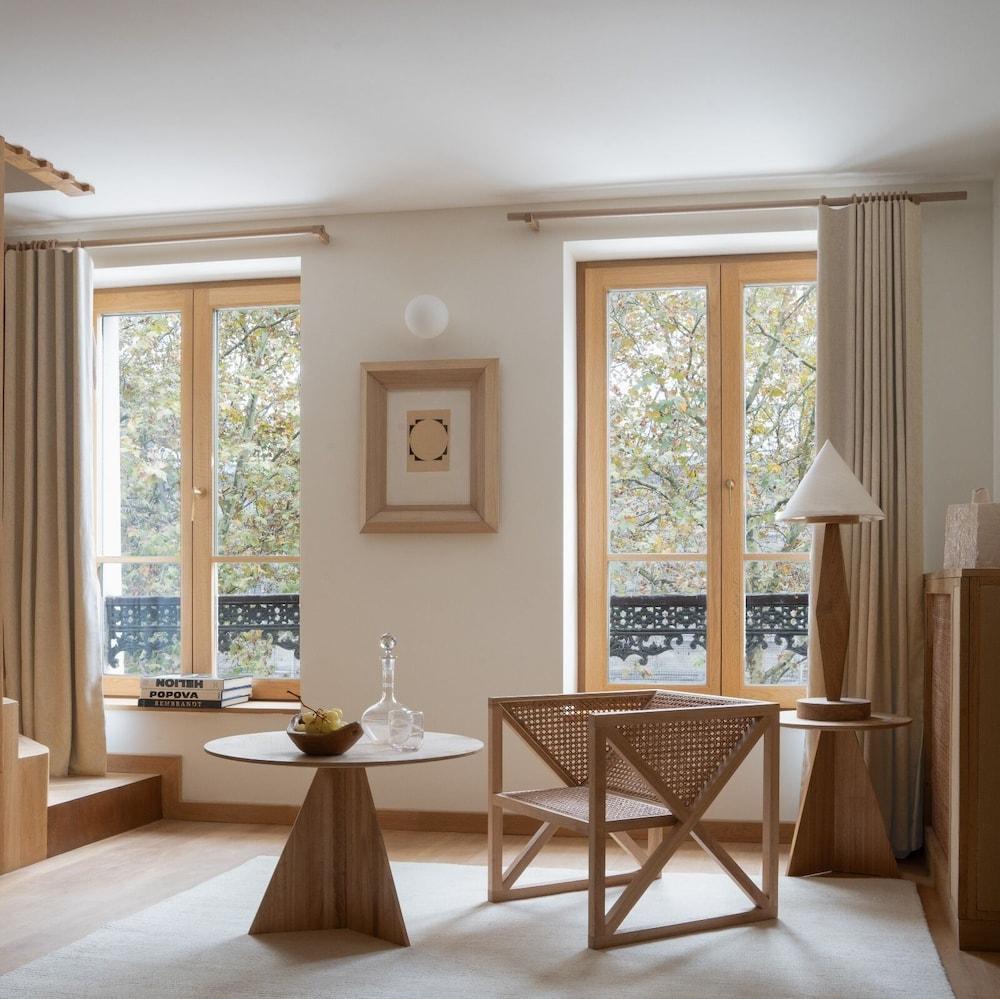 Hôtel Elysée Montmartre Room Type - Classic Suite
