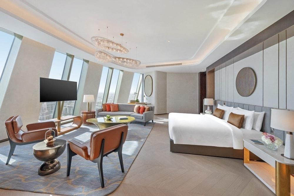 Mandarin Oriental Downtown, Dubai - Tap to explore photos