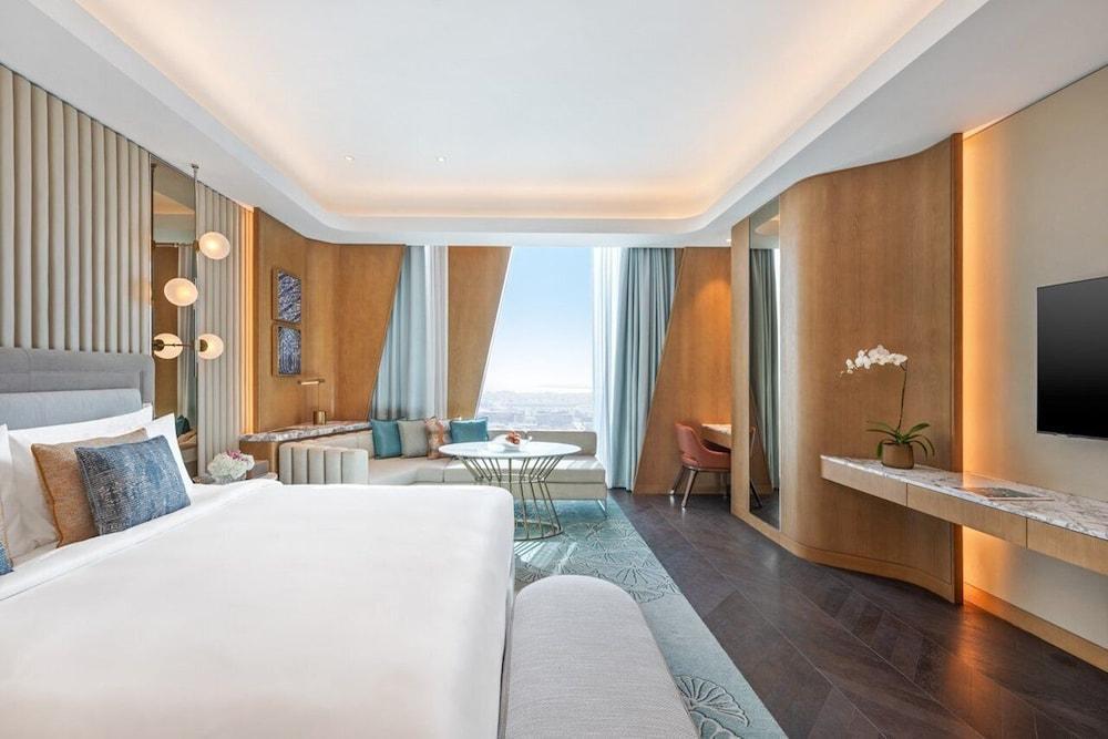 Mandarin Oriental Downtown, Dubai Room Type - Premier Twin Room, Sea View