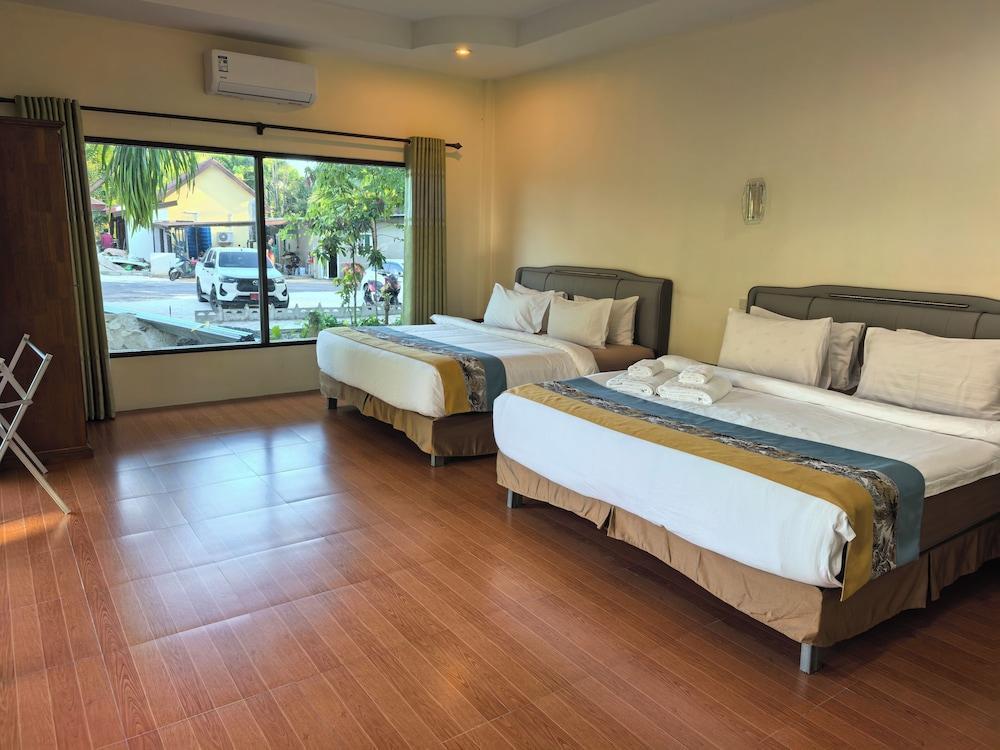 OYA International Resort Phuket Room Type - Family House, Multiple Beds, Ensuite, Garden View