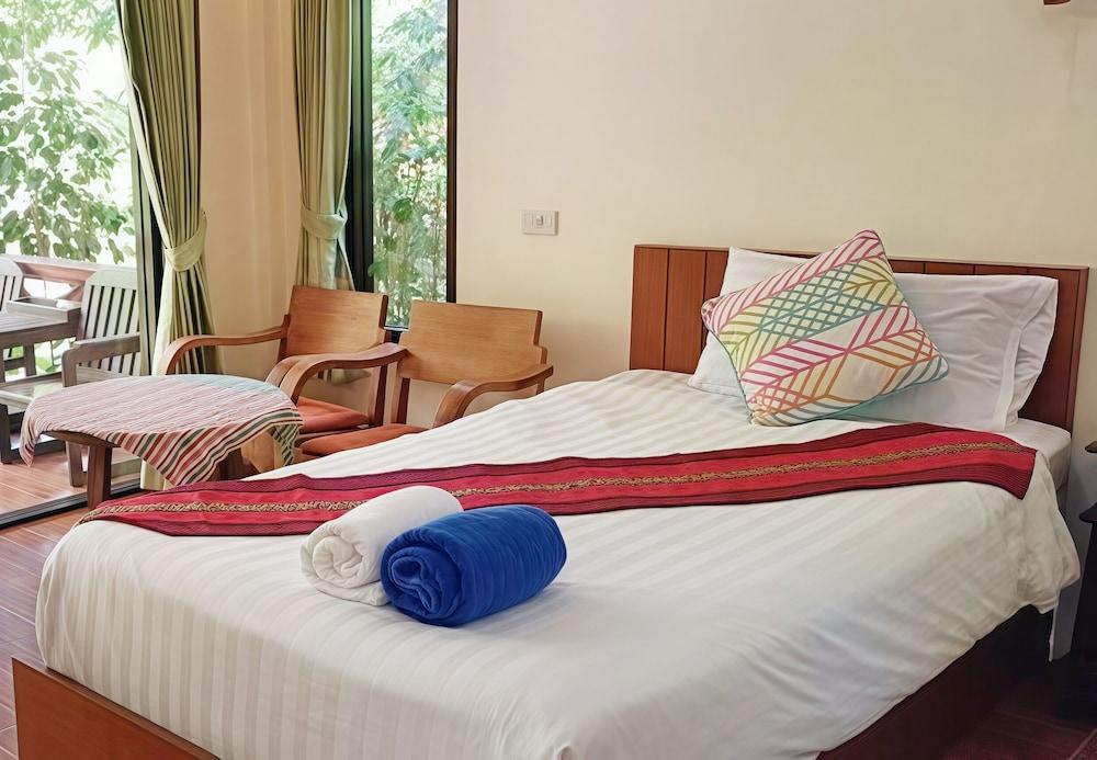 OYA International Resort Phuket Room Type - Standard Double Room, Balcony, Garden View OYA International Resort Phuket Room Type - Standard Double Room, Balcony, Garden View
