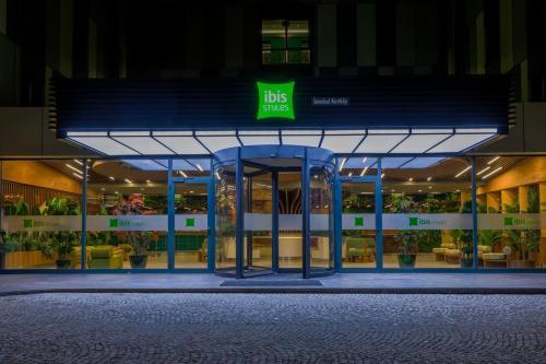 ibis Styles Istanbul Kurtkoy - Tap to explore photos