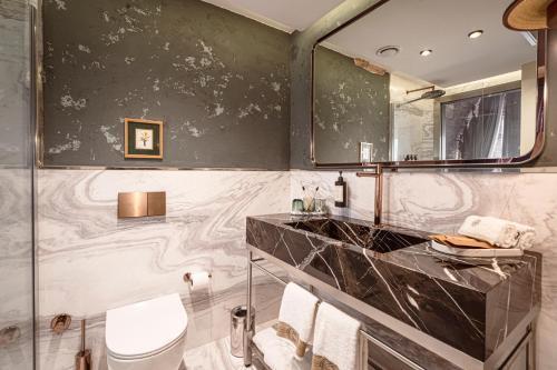 Stone Inn Galata Room Type - Queen Suite