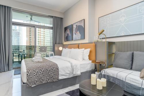 Vacay Lettings - MAG -318 - Tap to explore photos