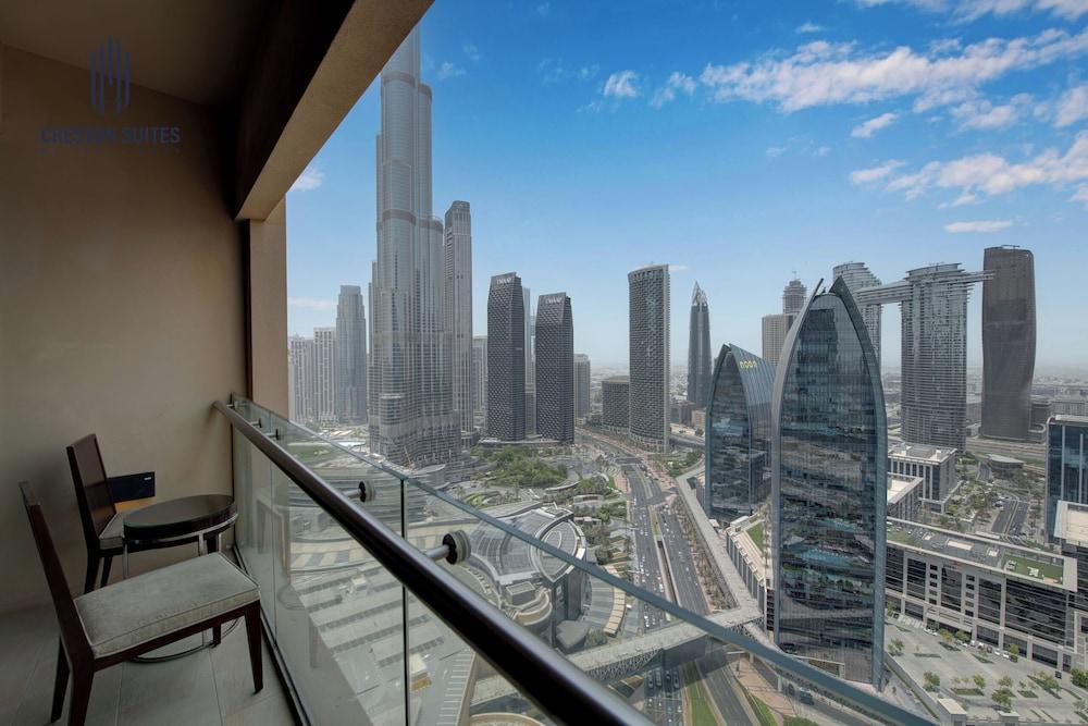 Creston Suites Vacation Homes Rental - The Dubai Mall Residences Room Type - Premium Studio C Downtown | Burj Khalifa View + Dubai Mall Access, Pool & Parking