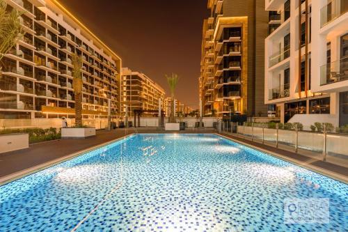 Cozy Apartments in Azizi Riviera Dubai - Tap to explore photos