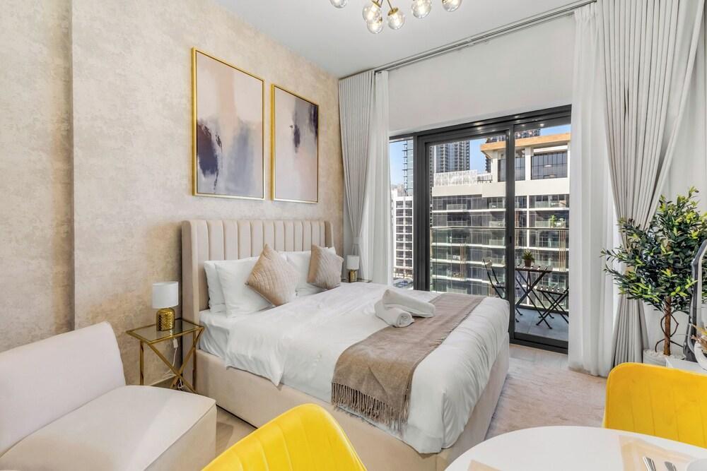 Luxury Apartments in Meydan Room Type - Executive Studio