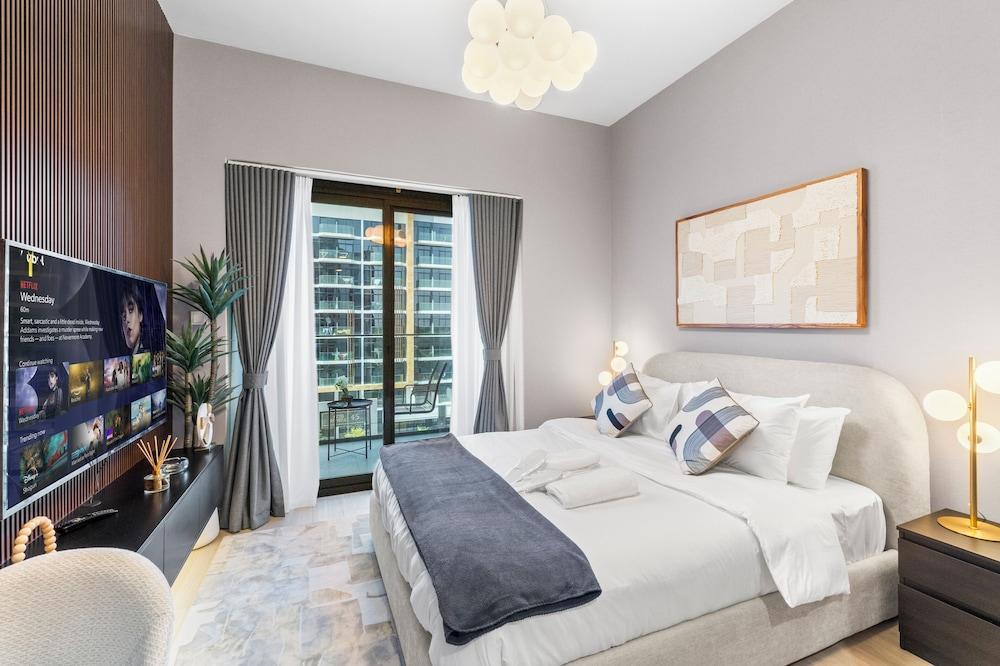 Luxury Apartments in Meydan Room Type - Business Studio
