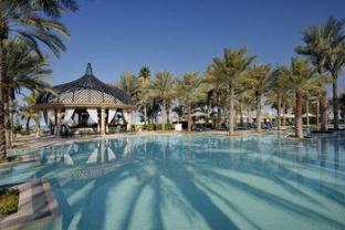 One&Only Royal Mirage - Tap to explore photos