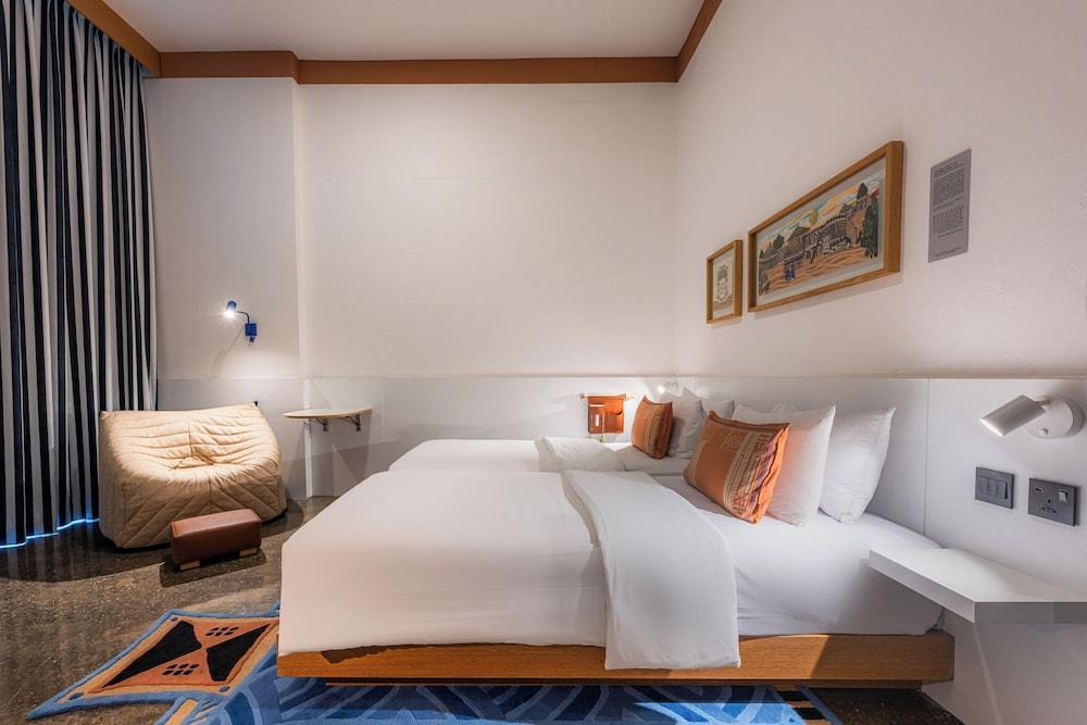Shada Hotel Dubai Room Type - Standard Twin Room, Multiple Beds, Smoking, City View