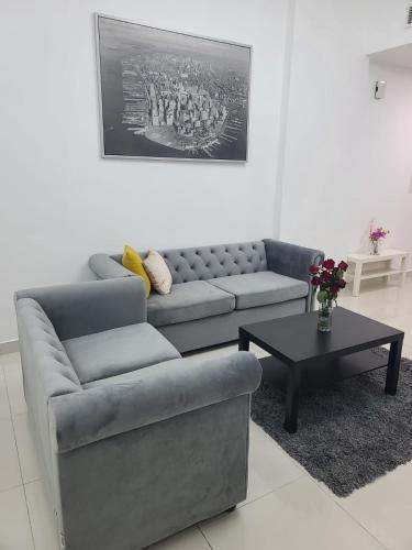 Budget Rental Studio Apartments in Dubai - Tap to explore photos