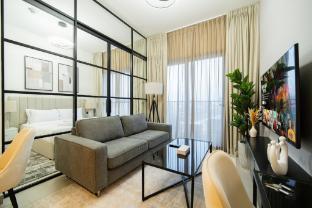 SettlerHomes - Collective Tower - Parkside  - Tap to explore photos