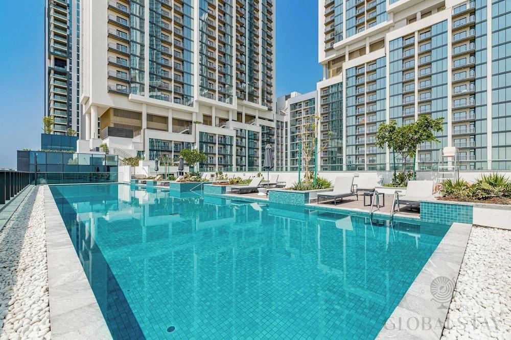 GLOBALSTAY. The Crest Tower C Apartments - Tap to explore photos