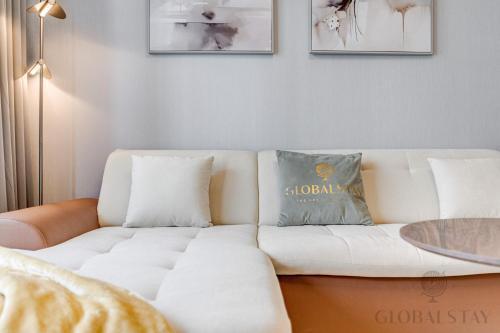 GLOBALSTAY. The Crest Tower C Apartments - Tap to explore photos