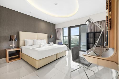 BLVD - Damac Paramount with Burj Khalifa View - Tap to explore photos