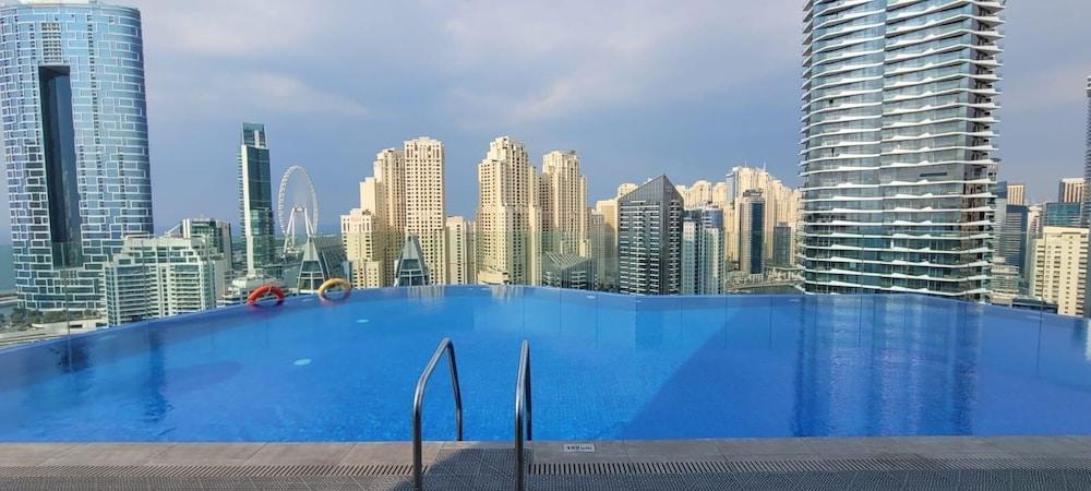 Dubai Marina Walk Gem Modern Apartments - Tap to explore photos