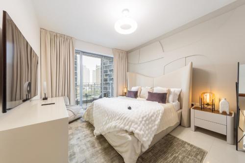 Better Stay - Standpoint Residences Apartment - Tap to explore photos