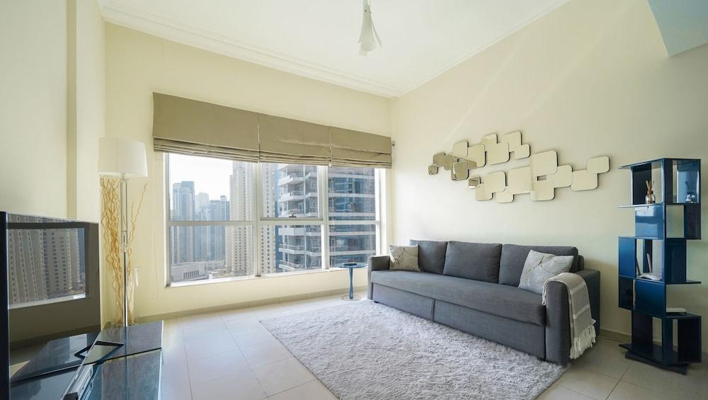 Contemporary One Bedroom with Full Marina View - Tap to explore photos